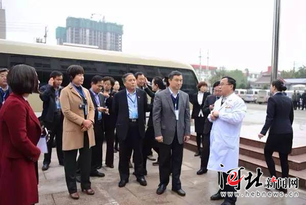 怨妇体蹿红 网友争相改写“赛事新闻”(图2) 美加墨世界杯